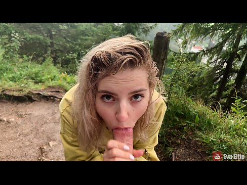 ❤️ केटीले सार्वजनिक ब्लोजब पछि कम निल्छे - Eva Elfi गुदा भिडियो ne.eviewporn.ru मा